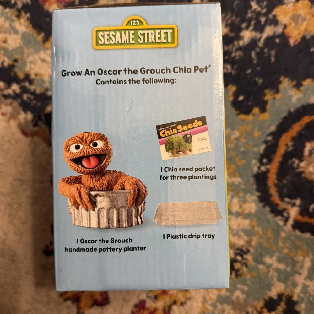 NEW Nib Oscar The Grouch Sesame Street Chia Pet Decorative Planter Rare HTF